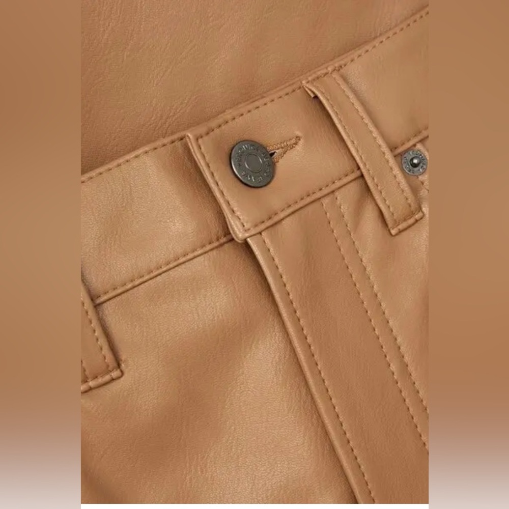 Veronica Beard Beverly Flared Faux Leather Jeans – brown camel  – Size 6- NWT - Picture 4 of 14